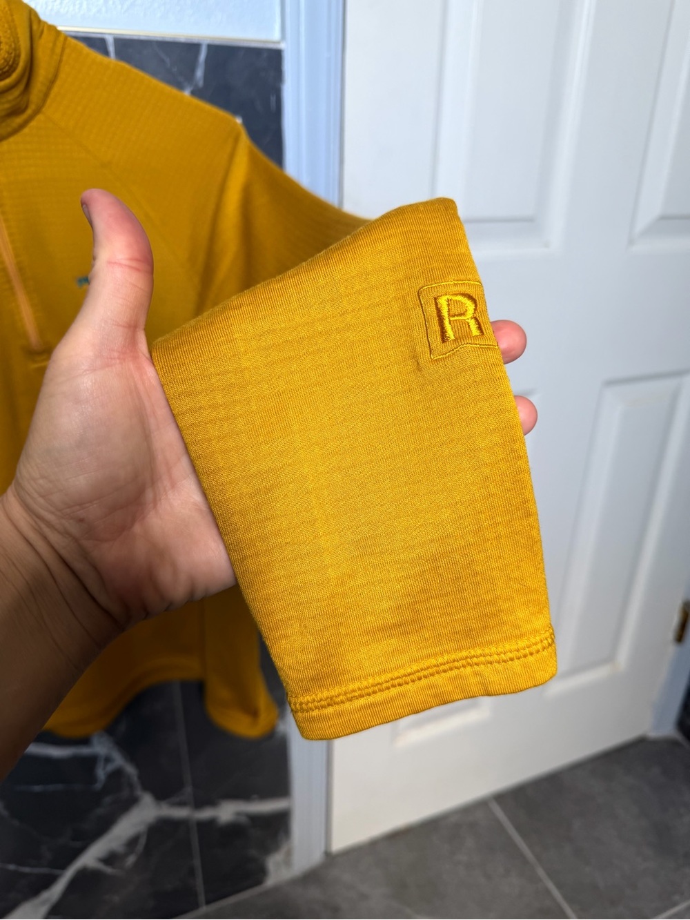 Patagonia R1 pullover - Picture 6 of 9